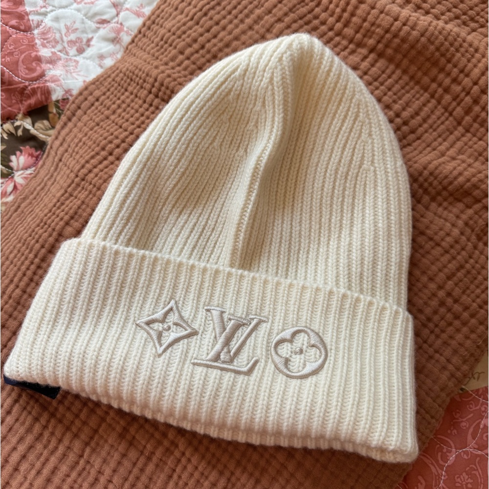 Louis Vuitton LV Headline Beanie